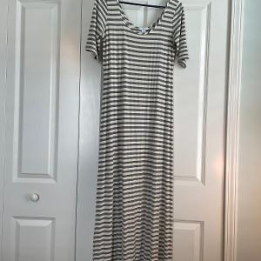 Bar III Striped Maxi Dress Large